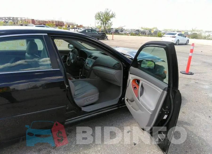4T1BF3EK6BU164525 Photo# 5