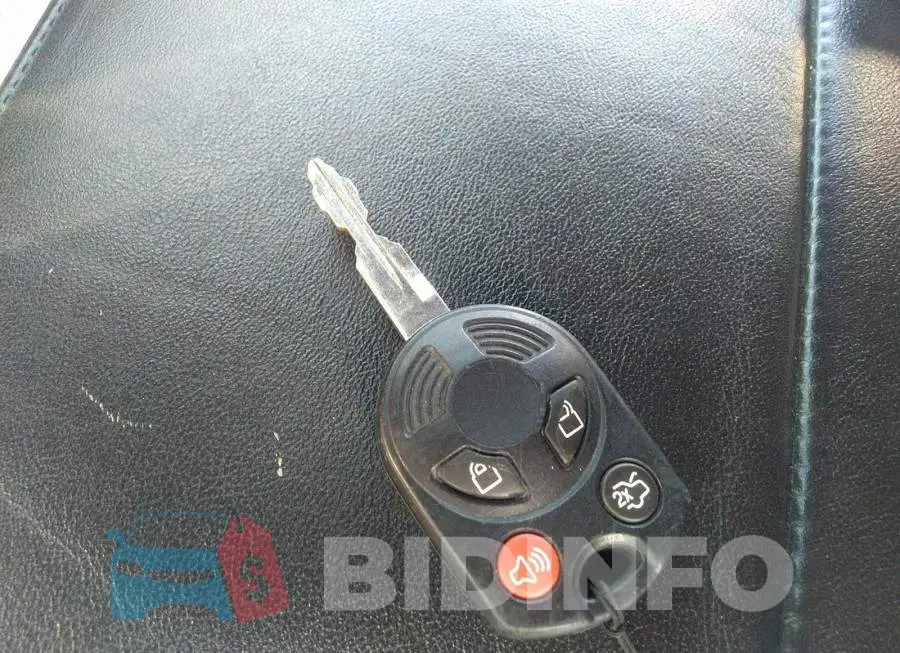 1FMCU94G99KC84013 Photo# 11
