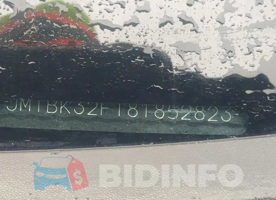 JM1BK32F181852823 Photo# 9