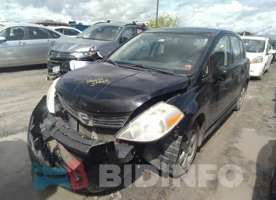 3N1BC13E18L458323 Photo# 2