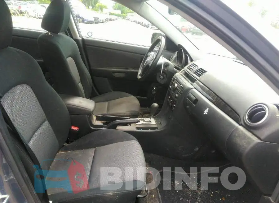 JM1BK32FX81185198 Photo# 5