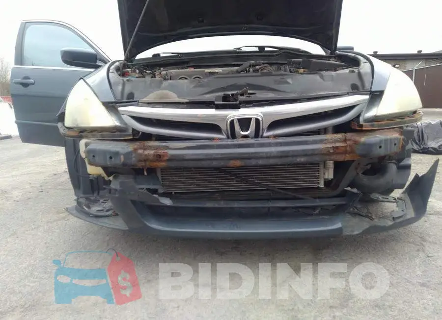 1HGCM56777A807611 Photo# 6