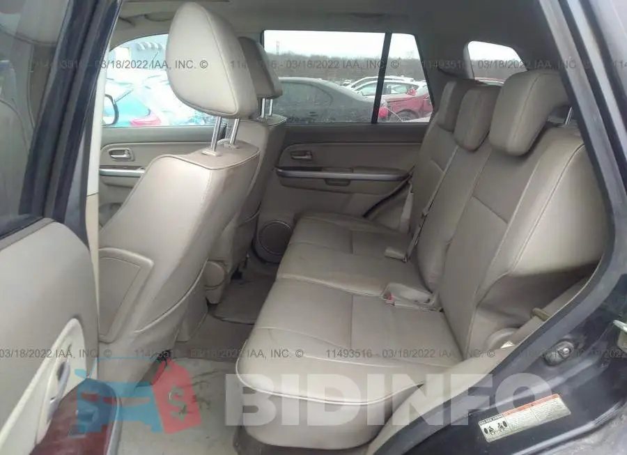 JS3TD947574202544 Photo# 8