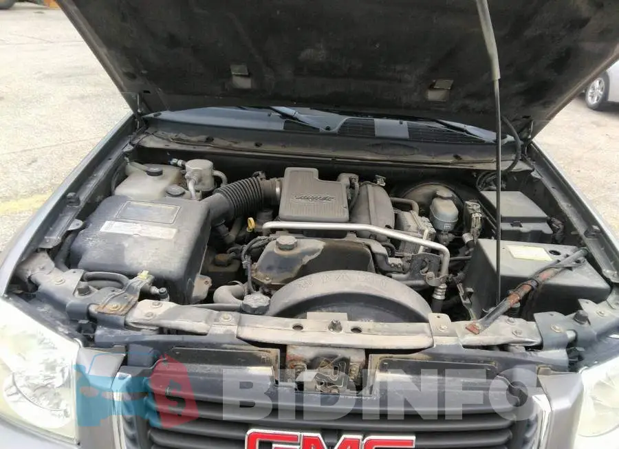 1GKDT13S852358295 Photo# 10