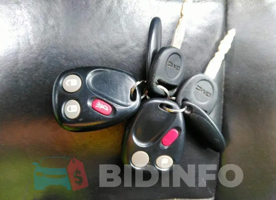 1GKDT13S852358295 Photo# 11