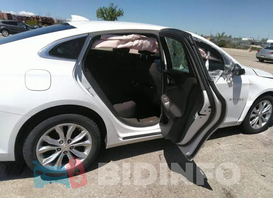 1G1ZD5ST2KF105227 Photo# 8