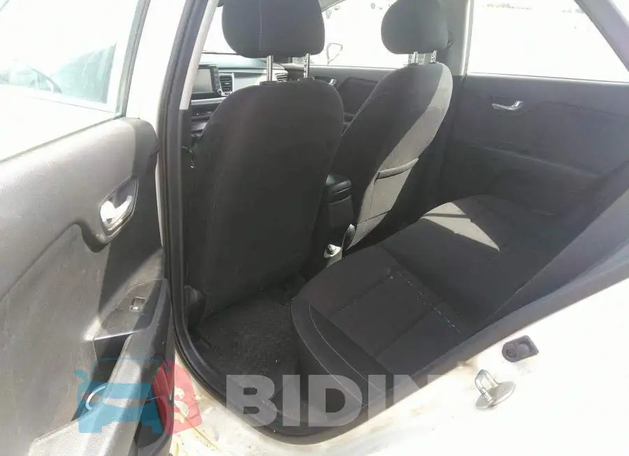 3KPA35AB3JE017523 Photo# 8