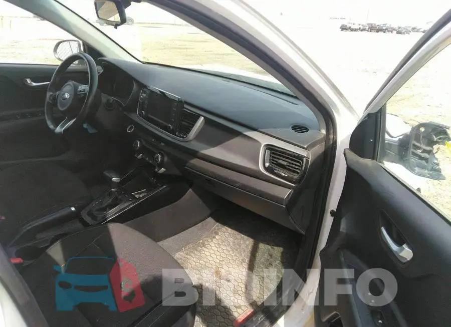 3KPA35AB3JE017523 Photo# 5