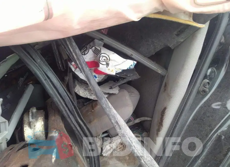 2HGFB2E46EH024142 Photo# 8