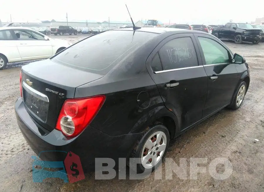 1G1JC5EH8D4214586 Photo# 4