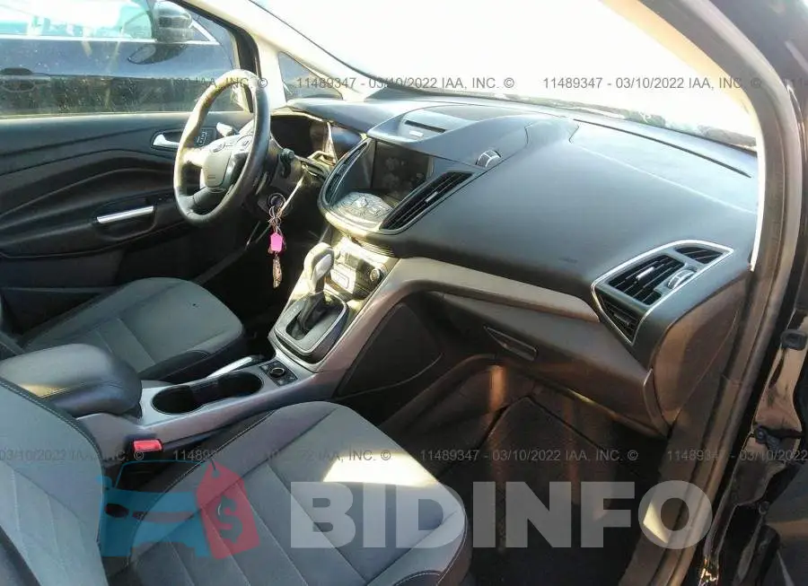 1FADP5AU8DL507718 Photo# 5