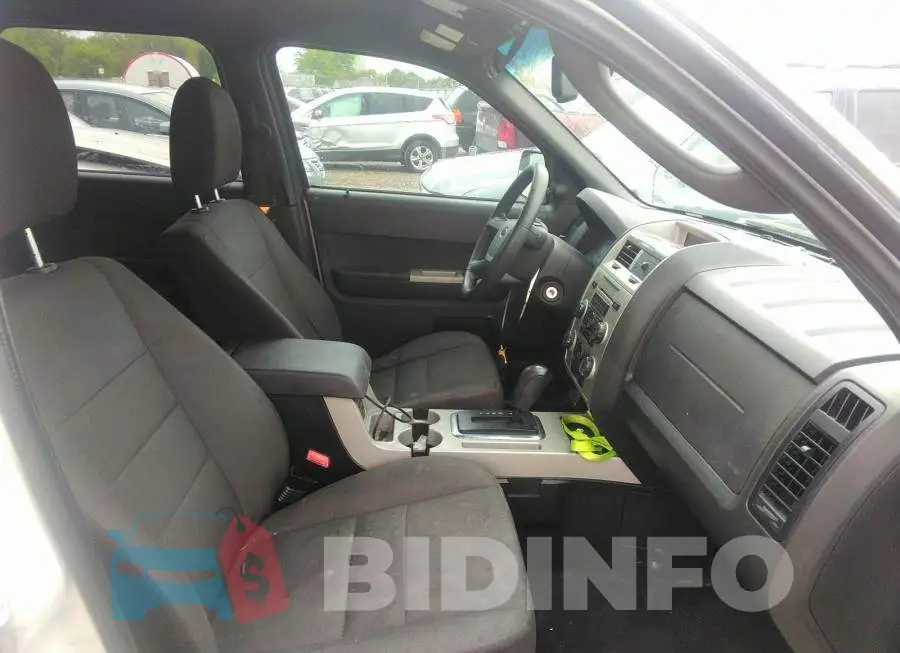 1FMCU0D72CKC21533 Photo# 5