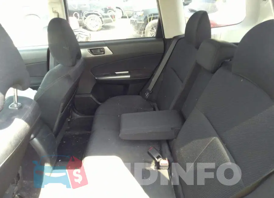 JF2SHCBC6BH722539 Photo# 8