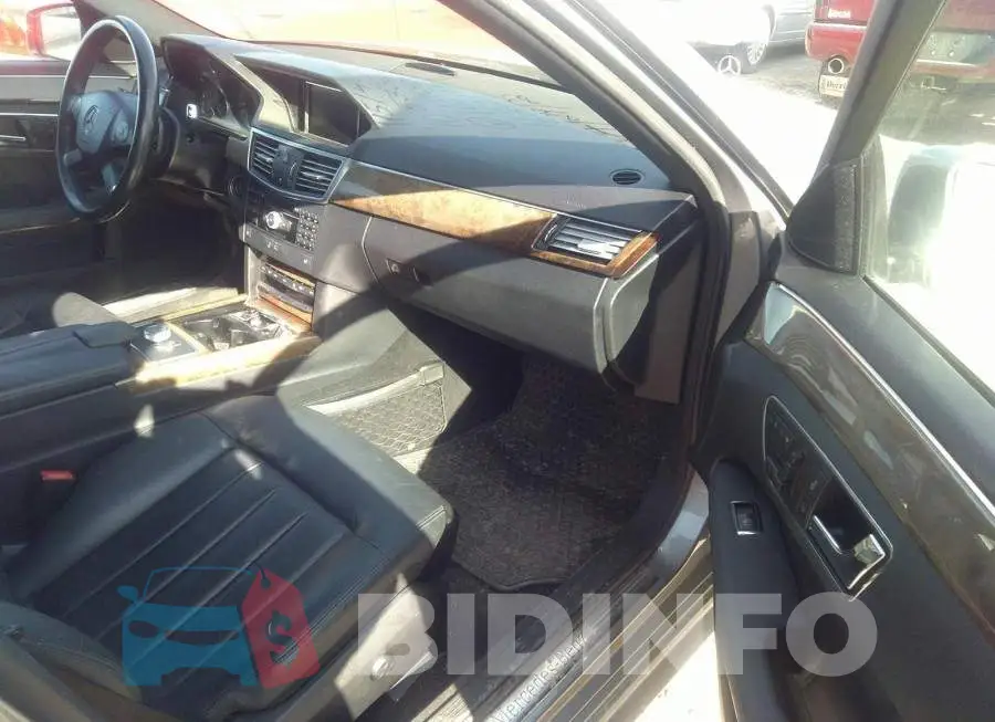 WDDHF8HB6AA103138 Photo# 5