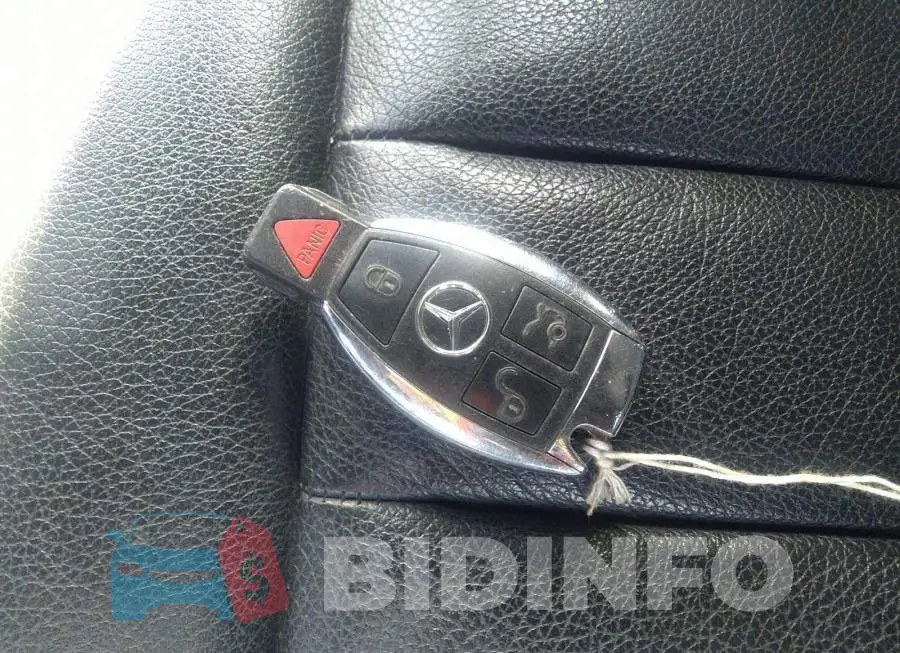 WDDHF8HB6AA103138 Photo# 11