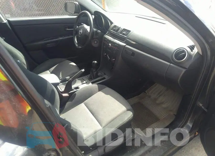 JM1BK32F671754403 Photo# 5