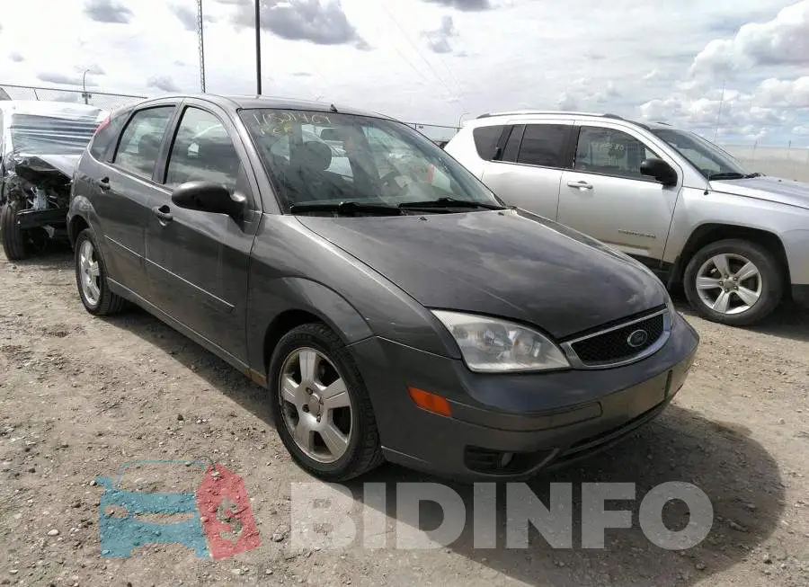 3FAFP37N15R130164 Photo# 1
