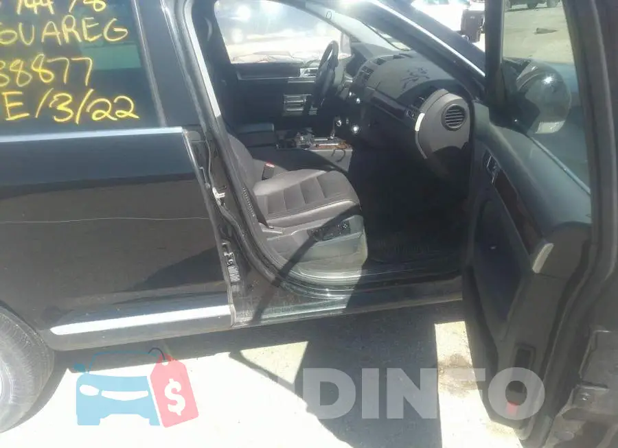 WVGCM67L44D038877 Photo# 5