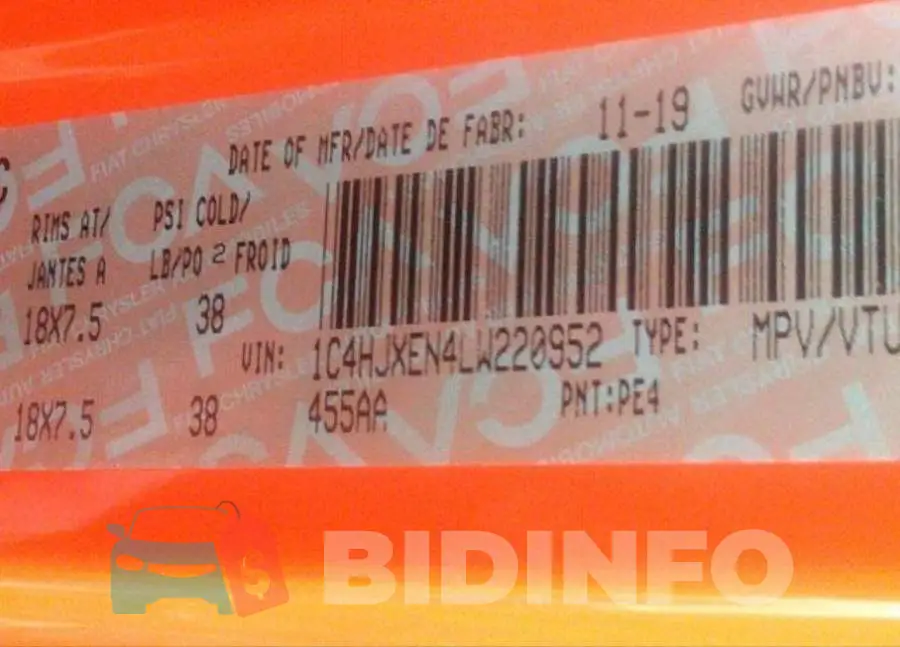 1C4HJXEN4LW220952 Photo# 10