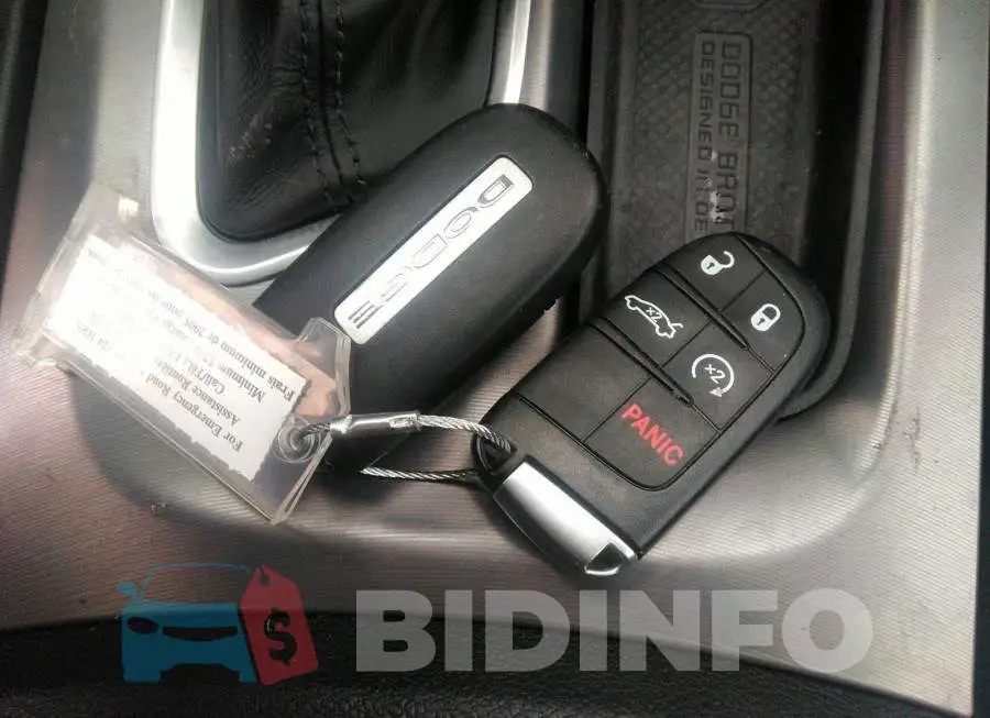 2C3CDXHG3KH596963 Photo# 11