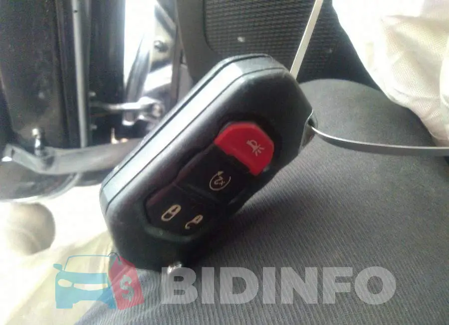 1C4HJXFG6JW131915 Photo# 11