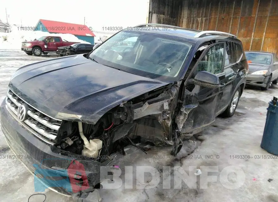 1V2MR2CA0JC567332 Photo# 2