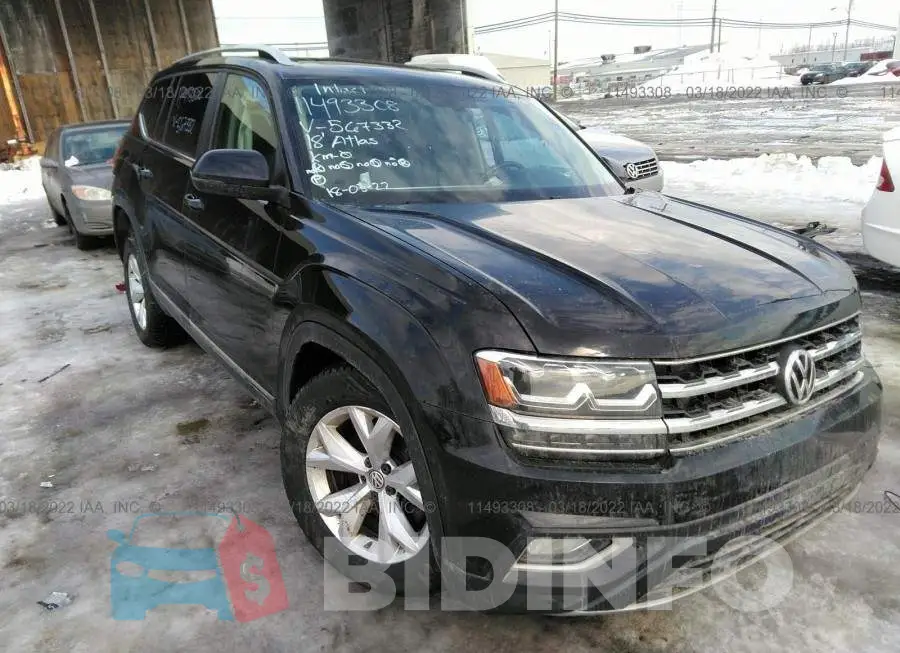 1V2MR2CA0JC567332 Photo# 1