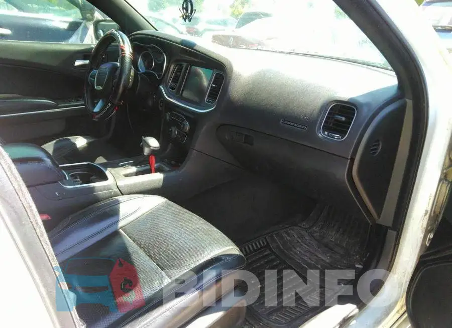 2C3CDXHG7HH569175 Photo# 5