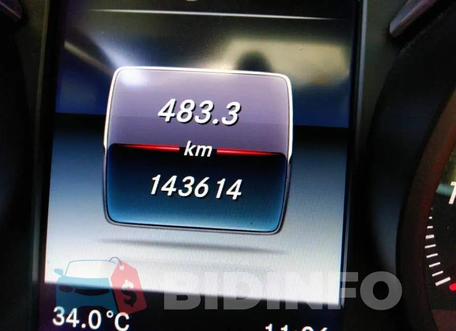55SWF4KBXGU127962 Photo# 7