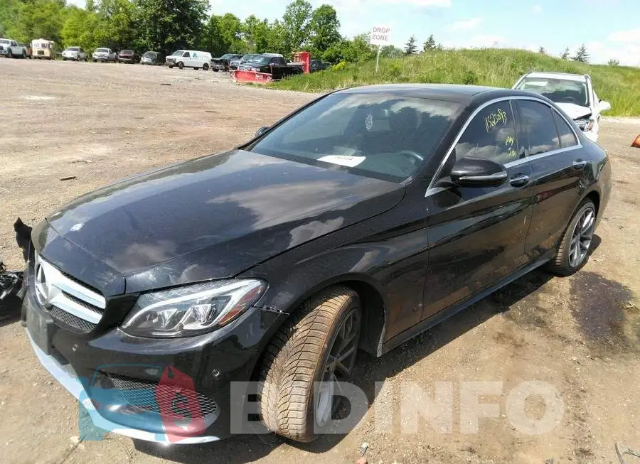 55SWF4KBXGU127962 Photo# 2