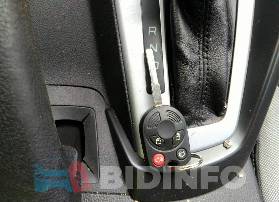 1FADP3F2XEL408606 Photo# 11
