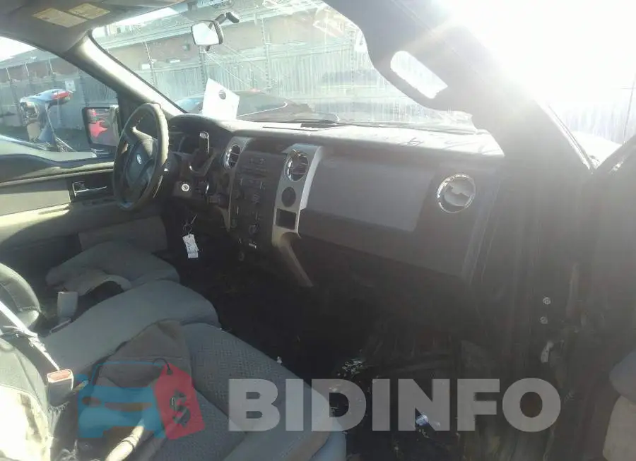 1FTFX1EF8DFC73697 Photo# 5
