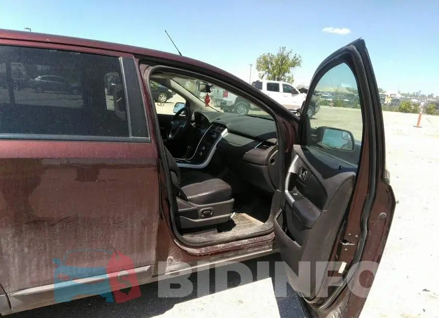 2FMDK3JCXCBA74546 Photo# 5