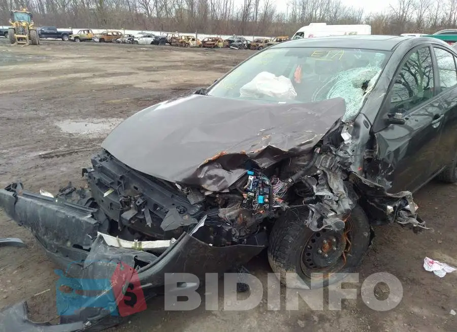 JM1BL1V78C1666582 Photo# 6