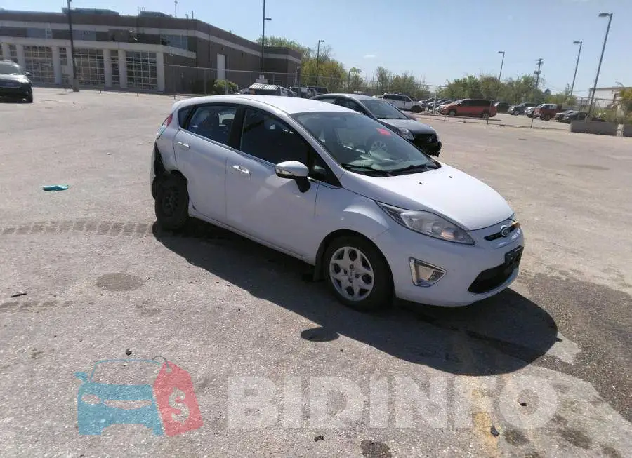3FADP4FJ1BM213677 Photo# 1