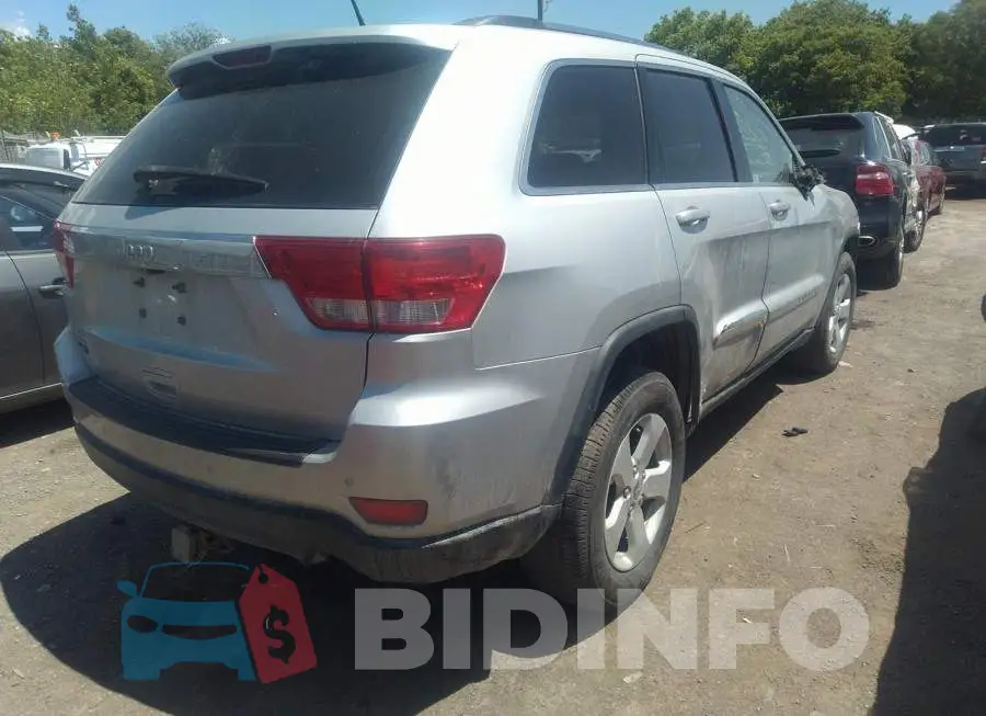 1J4RR4GGXBC527160 Photo# 4