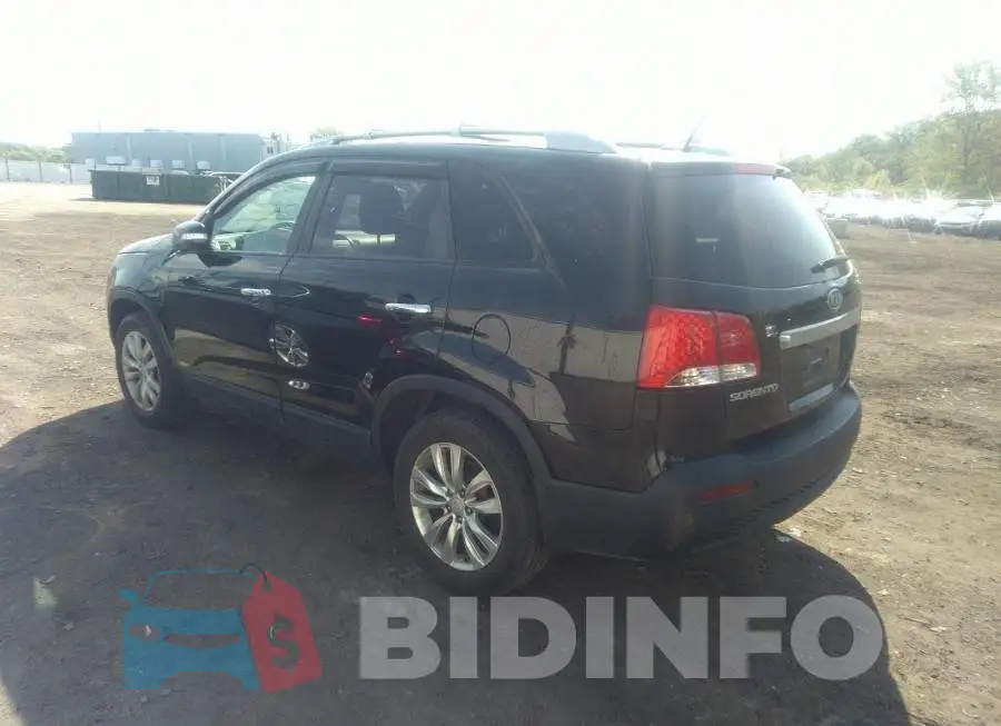 5XYKUDA22BG026634 Photo# 3