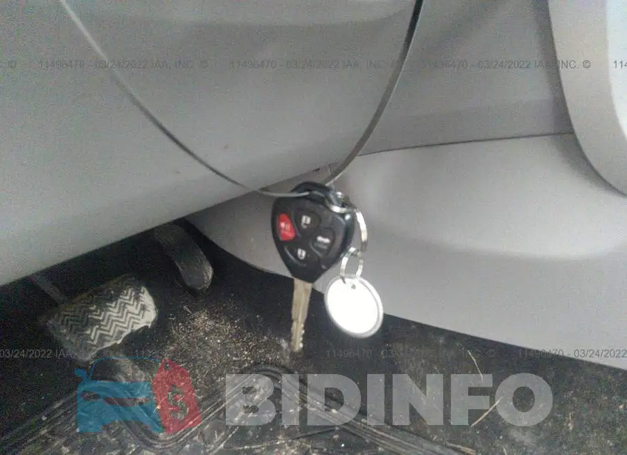 2T1BU4EEXBC576955 Photo# 11
