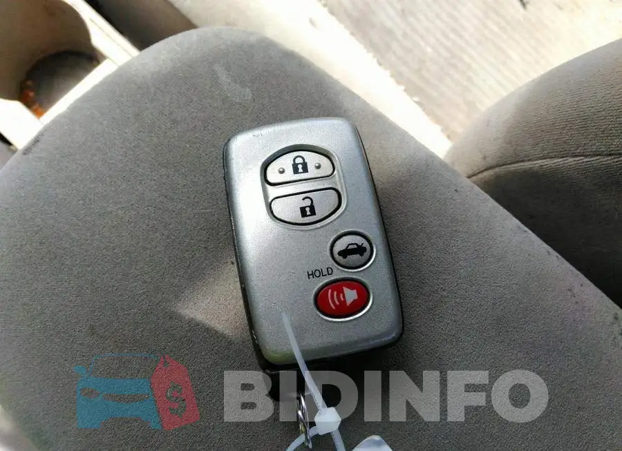 2T1BU4EE6AC296898 Photo# 11