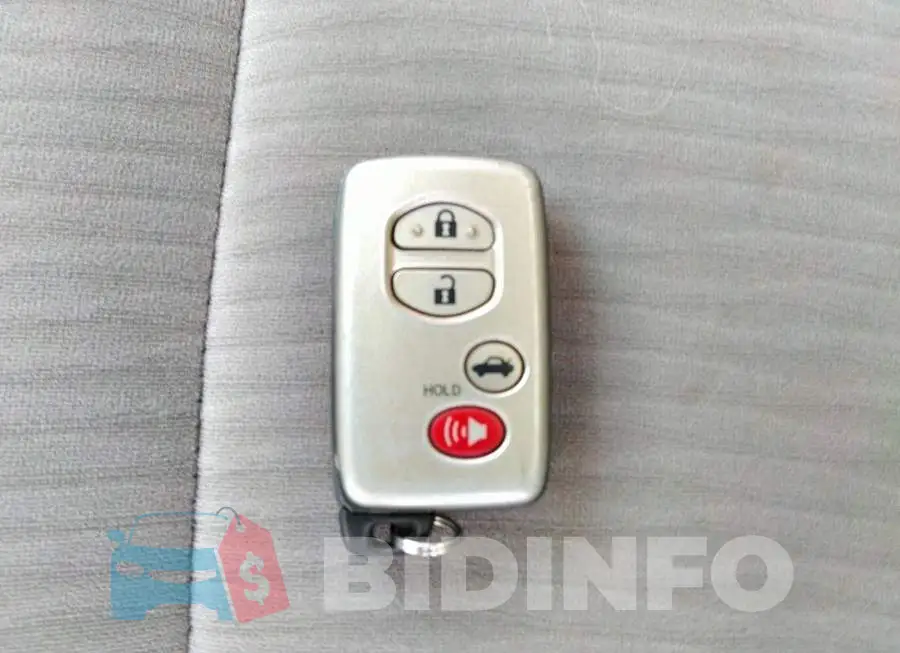 2T1BU4EE0AC324694 Photo# 11