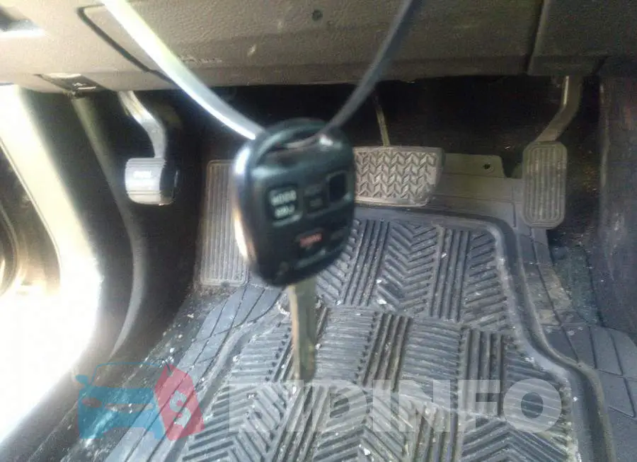 2T2HK31U79C109070 Photo# 11
