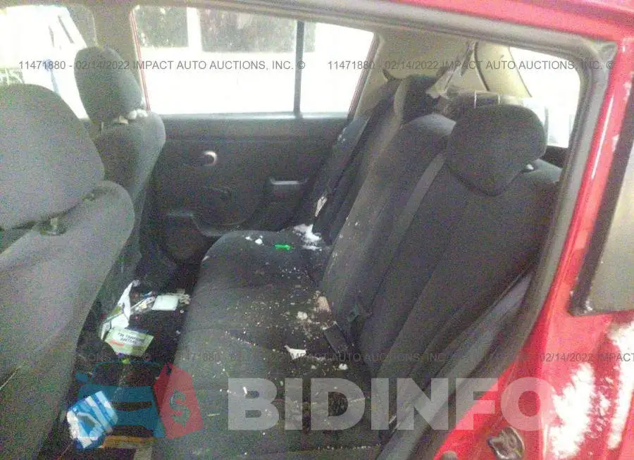3N1BC13E19L450384 Photo# 8