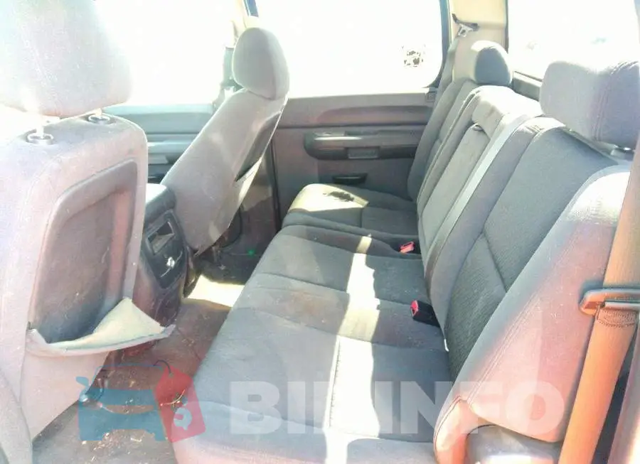 2GTEK13M981250163 Photo# 8