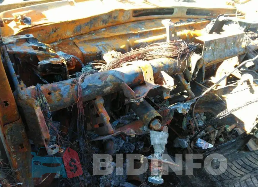 5N1BV28U25N131076 Photo# 7