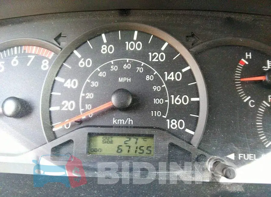 2T1BR32E04C788475 Photo# 7