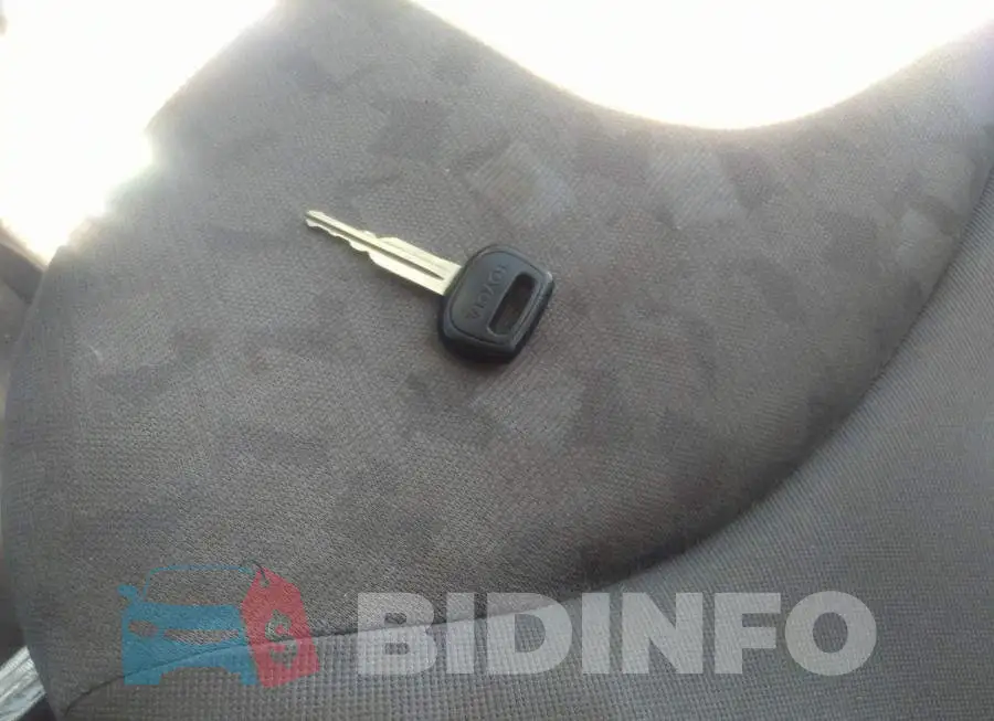 JTDBT123825028566 Photo# 11