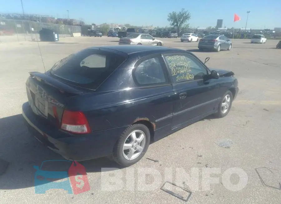KMHCG35C42U226482 Photo# 4