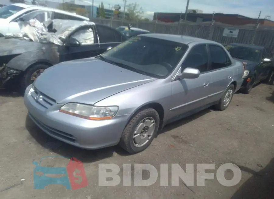 1HGCG16481A803175 Photo# 2