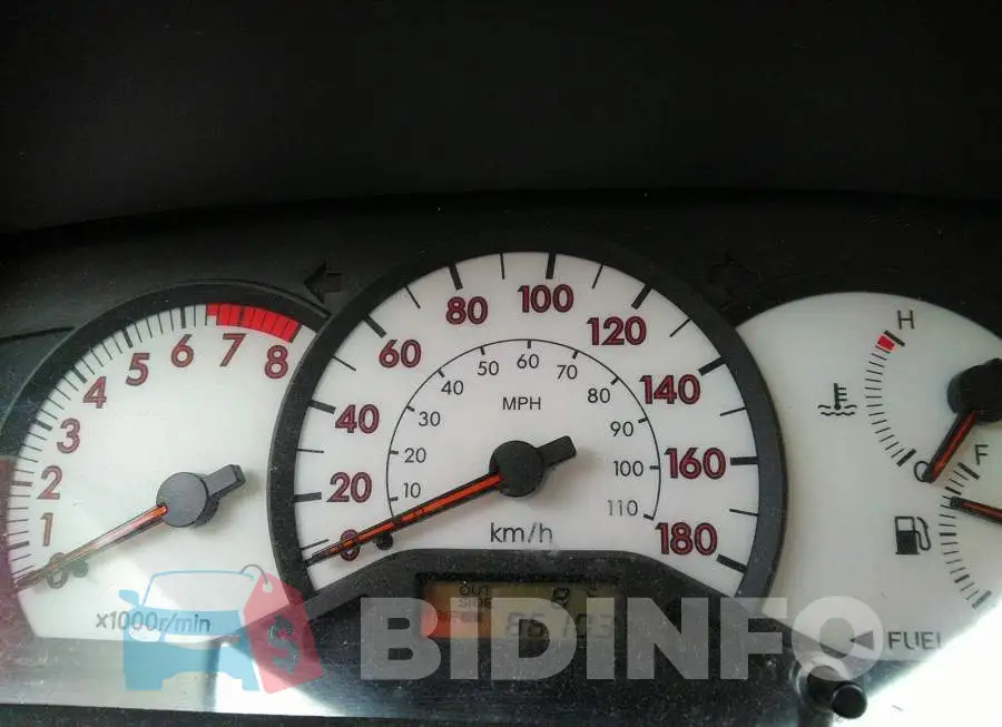 2T1BR32E33C780143 Photo# 7