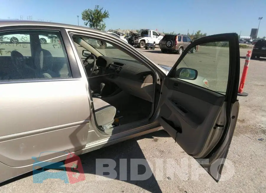 JTDBE32KX30149532 Photo# 5